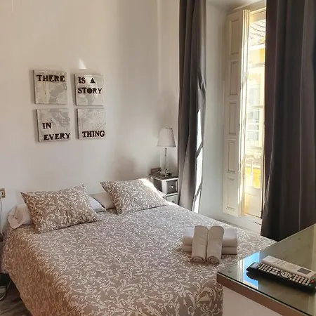 Apartment Hello Atico La Merced *